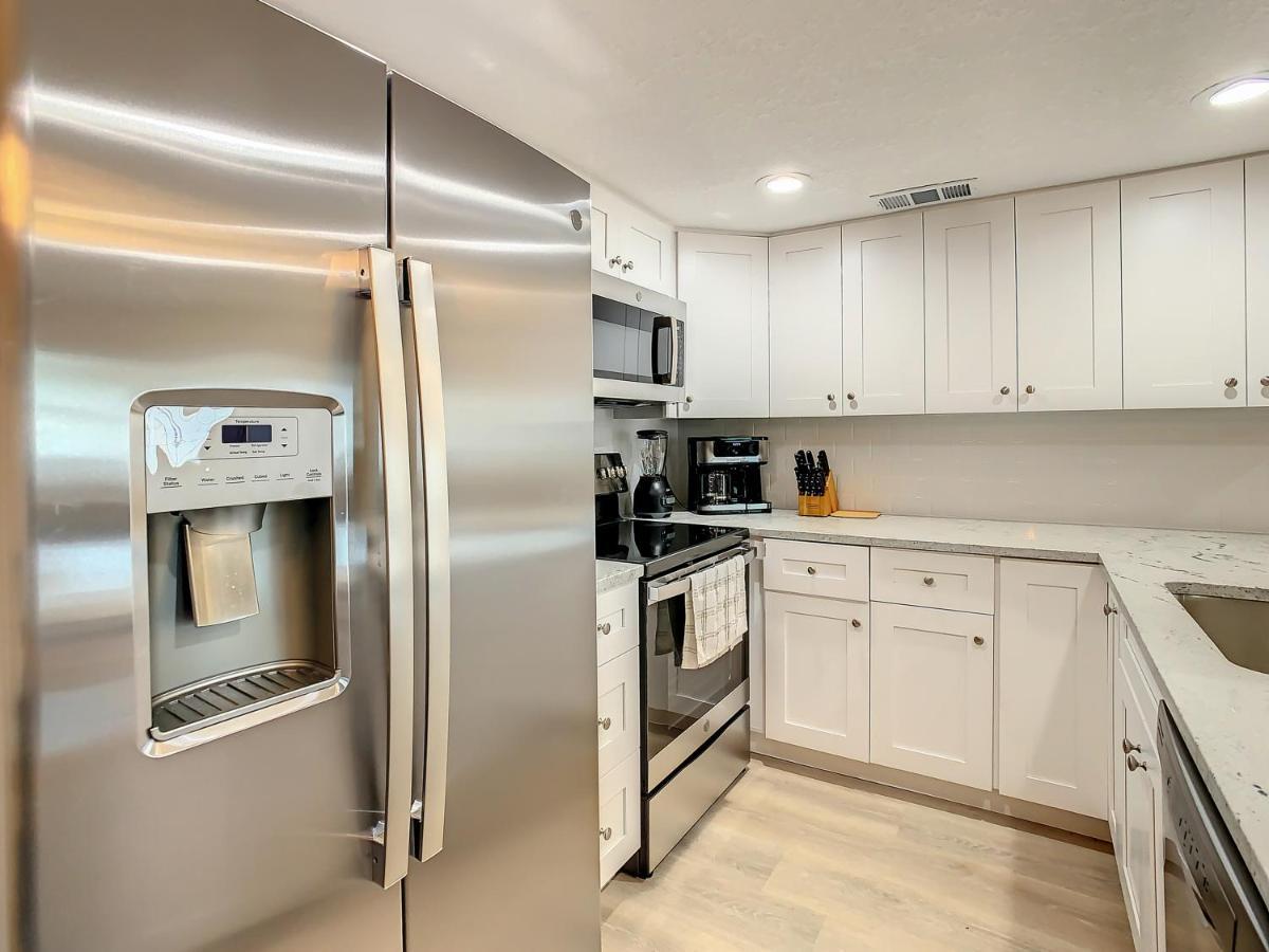 Crown Jewel Of Clearwater 10-15 Min To Beach 5 Min To St Pete Airport Villa ภายนอก รูปภาพ